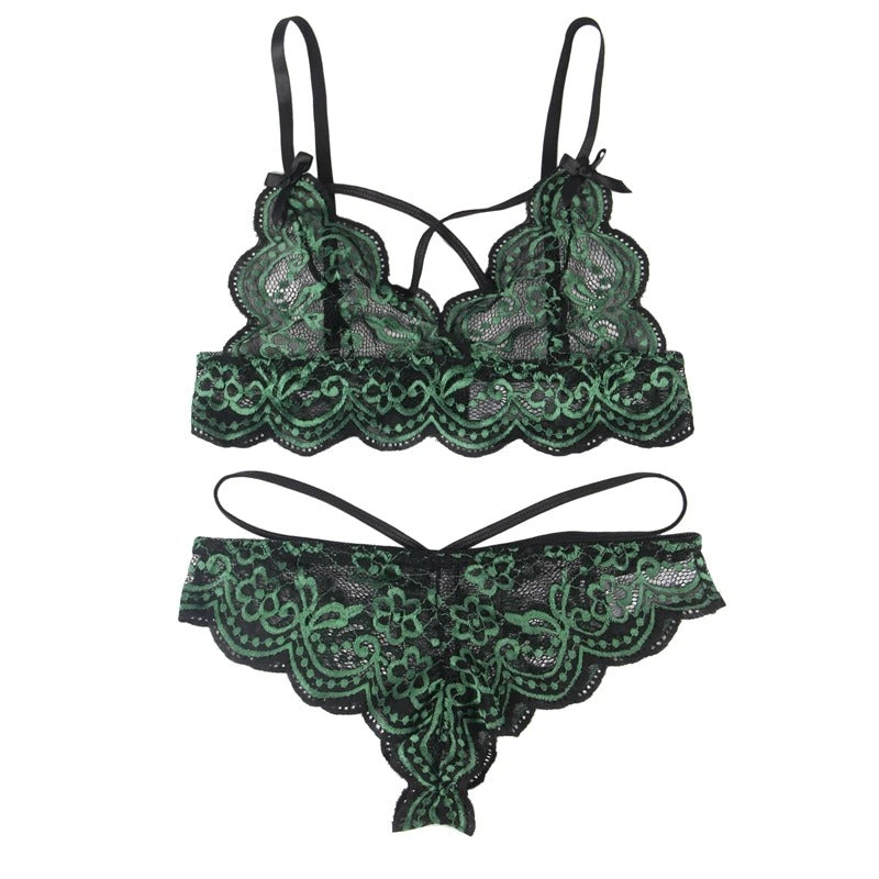 Elegant Two-Tone Floral Lace Lingerie Set with Adjustable Fit and Thong Panties